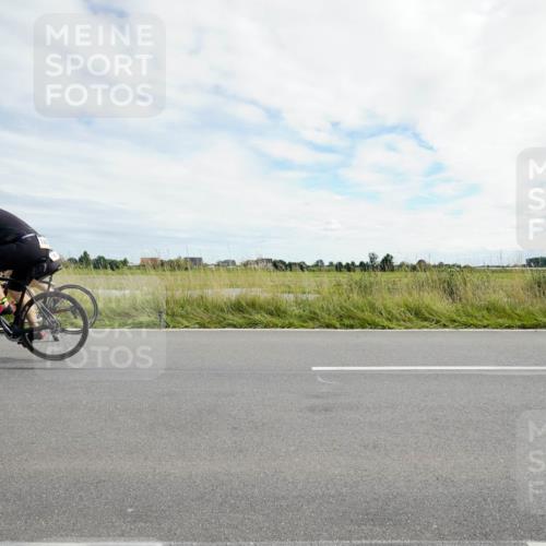 31.08.2025 - Elbe Triathlon Hamburg Michael Burmester http://msf.ph/oto/8694734 31.08.2025 15:36:53 Radfahren  meine-sportfotos.de