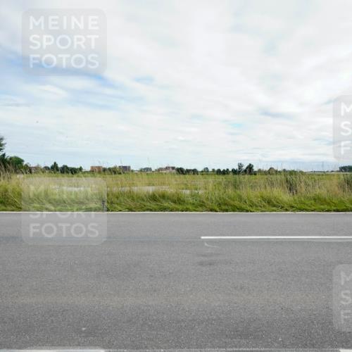31.08.2025 - Elbe Triathlon Hamburg Michael Burmester http://msf.ph/oto/8694876 31.08.2025 15:55:41 Radfahren  meine-sportfotos.de