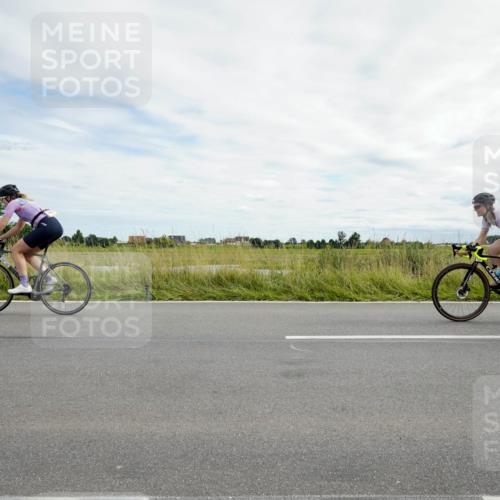 31.08.2025 - Elbe Triathlon Hamburg Michael Burmester http://msf.ph/oto/8694877 31.08.2025 15:56:20 Radfahren  meine-sportfotos.de