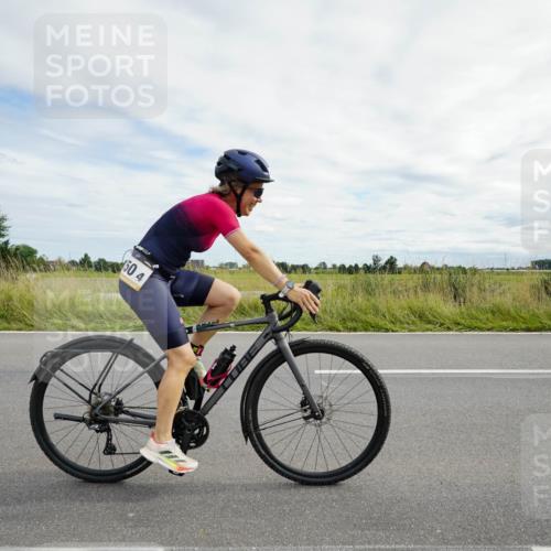 31.08.2025 - Elbe Triathlon Hamburg Michael Burmester http://msf.ph/oto/8694887 31.08.2025 15:57:11 Radfahren  meine-sportfotos.de