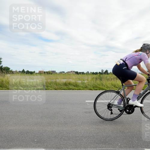 31.08.2025 - Elbe Triathlon Hamburg Michael Burmester http://msf.ph/oto/8694901 31.08.2025 15:58:54 Radfahren  meine-sportfotos.de
