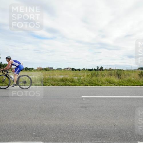 31.08.2025 - Elbe Triathlon Hamburg Michael Burmester http://msf.ph/oto/8694910 31.08.2025 15:59:50 Radfahren  meine-sportfotos.de