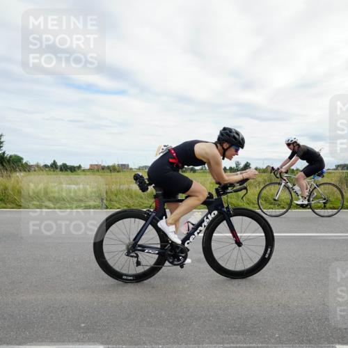 31.08.2025 - Elbe Triathlon Hamburg Michael Burmester http://msf.ph/oto/8694917 31.08.2025 16:00:43 Radfahren  meine-sportfotos.de