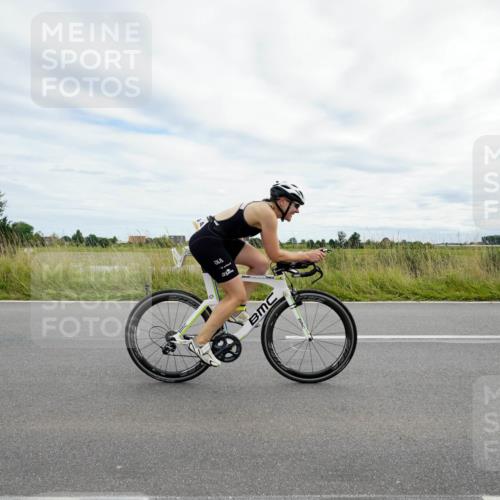 31.08.2025 - Elbe Triathlon Hamburg Michael Burmester http://msf.ph/oto/8694923 31.08.2025 16:01:34 Radfahren  meine-sportfotos.de