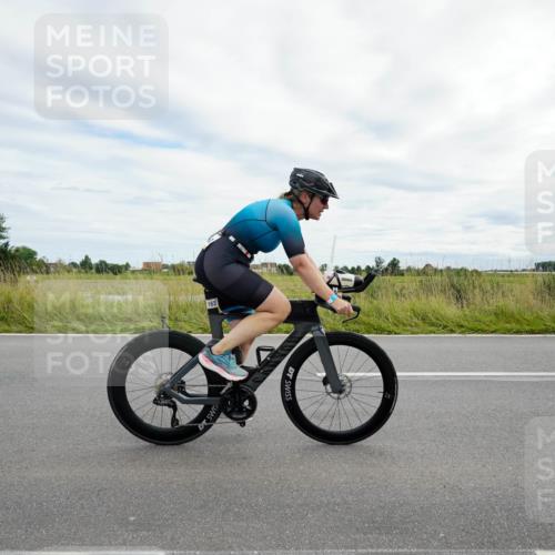 31.08.2025 - Elbe Triathlon Hamburg Michael Burmester http://msf.ph/oto/8694925 31.08.2025 16:01:45 Radfahren  meine-sportfotos.de