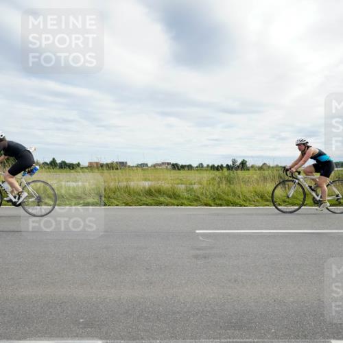 31.08.2025 - Elbe Triathlon Hamburg Michael Burmester http://msf.ph/oto/8694957 31.08.2025 16:05:46 Radfahren  meine-sportfotos.de