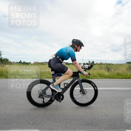 31.08.2025 - Elbe Triathlon Hamburg Michael Burmester http://msf.ph/oto/8695013 31.08.2025 16:11:50 Radfahren  meine-sportfotos.de