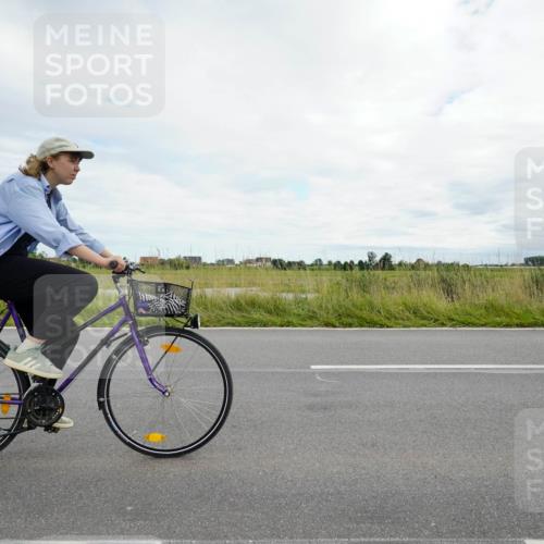 31.08.2025 - Elbe Triathlon Hamburg Michael Burmester http://msf.ph/oto/8695039 31.08.2025 16:13:29 Radfahren  meine-sportfotos.de