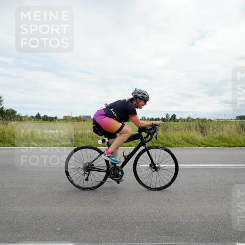31.08.2025 - Elbe Triathlon Hamburg Michael Burmester http://msf.ph/oto/8695048 31.08.2025 16:15:11 Radfahren  meine-sportfotos.de