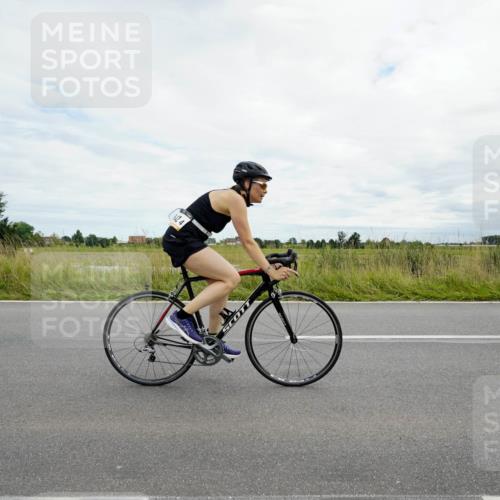 31.08.2025 - Elbe Triathlon Hamburg Michael Burmester http://msf.ph/oto/8695066 31.08.2025 16:16:47 Radfahren  meine-sportfotos.de