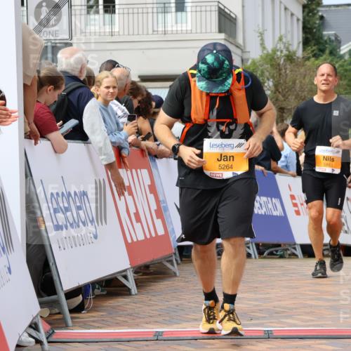 31.08.2025 - 21. Blankeneser Heldenlauf Strokosch-Dieckow http://msf.ph/oto/8695098 31.08.2025 12:34:16 Ziel 5264, 5563 meine-sportfotos.de