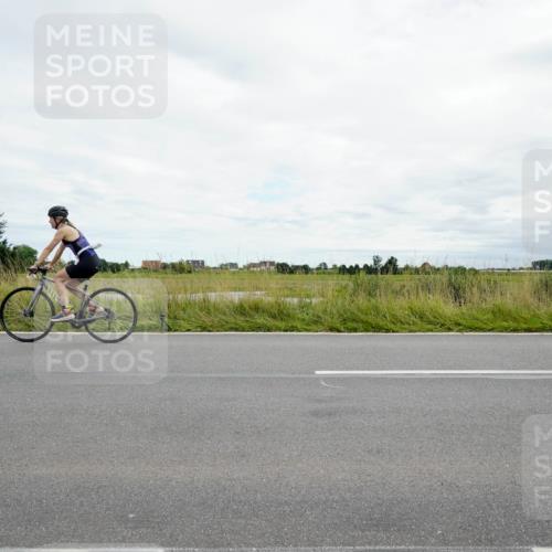 31.08.2025 - Elbe Triathlon Hamburg Michael Burmester http://msf.ph/oto/8695107 31.08.2025 16:22:08 Radfahren  meine-sportfotos.de