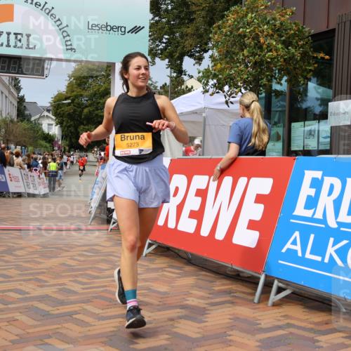 31.08.2025 - 21. Blankeneser Heldenlauf Strokosch-Dieckow http://msf.ph/oto/8695208 31.08.2025 12:33:42 Ziel 5772, 5273 meine-sportfotos.de