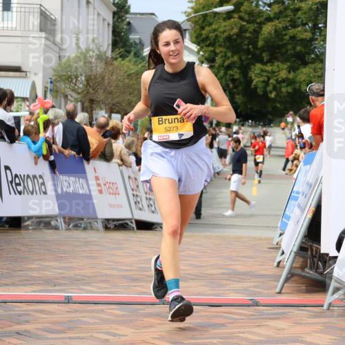 31.08.2025 - 21. Blankeneser Heldenlauf Strokosch-Dieckow http://msf.ph/oto/8695220 31.08.2025 12:33:41 Ziel 5772, 5273 meine-sportfotos.de