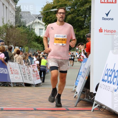 31.08.2025 - 21. Blankeneser Heldenlauf Strokosch-Dieckow http://msf.ph/oto/8695284 31.08.2025 12:33:07 Ziel 5380 meine-sportfotos.de