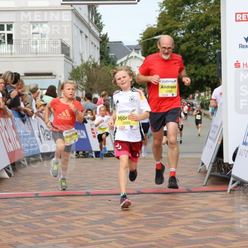 31.08.2025 - 21. Blankeneser Heldenlauf Strokosch-Dieckow http://msf.ph/oto/8695291 31.08.2025 10:25:07 Ziel 2357, 2183, 2717, 2285, 2286, 2331, 2359, 2661 meine-sportfotos.de