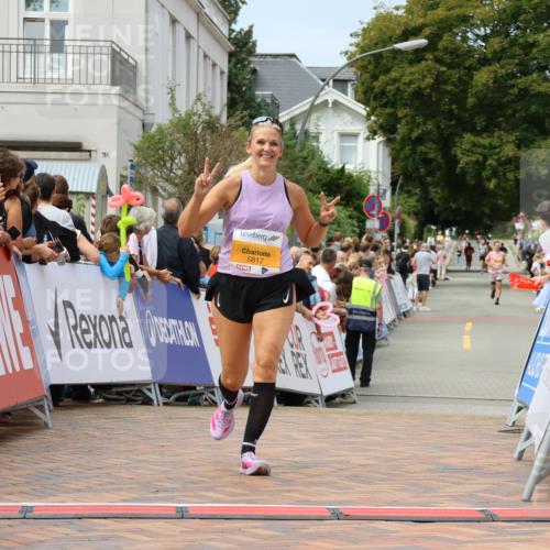 31.08.2025 - 21. Blankeneser Heldenlauf Strokosch-Dieckow http://msf.ph/oto/8695312 31.08.2025 12:32:48 Ziel 5620, 5817 meine-sportfotos.de