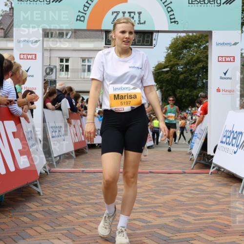 31.08.2025 - 21. Blankeneser Heldenlauf Strokosch-Dieckow http://msf.ph/oto/8695336 31.08.2025 12:32:26 Ziel 5284, 5708, 5197, 4417, 4050 meine-sportfotos.de