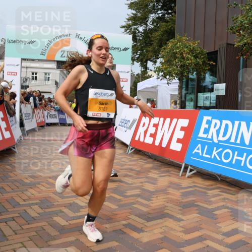 31.08.2025 - 21. Blankeneser Heldenlauf Strokosch-Dieckow http://msf.ph/oto/8695363 31.08.2025 12:26:49 Ziel 5787, 4224, 4223, 4222, 4180, 4391 meine-sportfotos.de