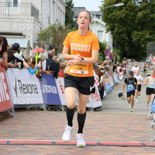 31.08.2025 - 21. Blankeneser Heldenlauf Strokosch-Dieckow http://msf.ph/oto/8695368 31.08.2025 12:32:15 Ziel 5430 meine-sportfotos.de