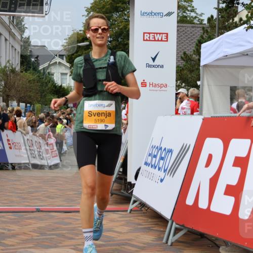 31.08.2025 - 21. Blankeneser Heldenlauf Strokosch-Dieckow http://msf.ph/oto/8695399 31.08.2025 12:31:46 Ziel 5870, 5012, 5190 meine-sportfotos.de