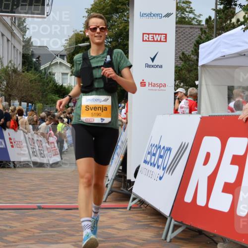 31.08.2025 - 21. Blankeneser Heldenlauf Strokosch-Dieckow http://msf.ph/oto/8695402 31.08.2025 12:31:46 Ziel 5870, 5012, 5190 meine-sportfotos.de