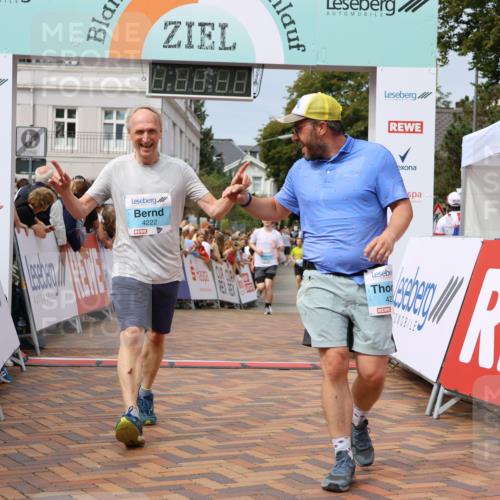 31.08.2025 - 21. Blankeneser Heldenlauf Strokosch-Dieckow http://msf.ph/oto/8695406 31.08.2025 12:26:45 Ziel 5787, 5135, 4224, 4223, 4222, 4391 meine-sportfotos.de