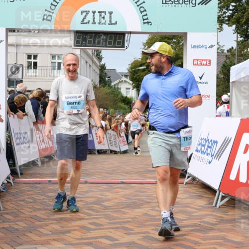 31.08.2025 - 21. Blankeneser Heldenlauf Strokosch-Dieckow http://msf.ph/oto/8695413 31.08.2025 12:26:44 Ziel 5787, 5135, 4224, 4223, 4222, 4391 meine-sportfotos.de