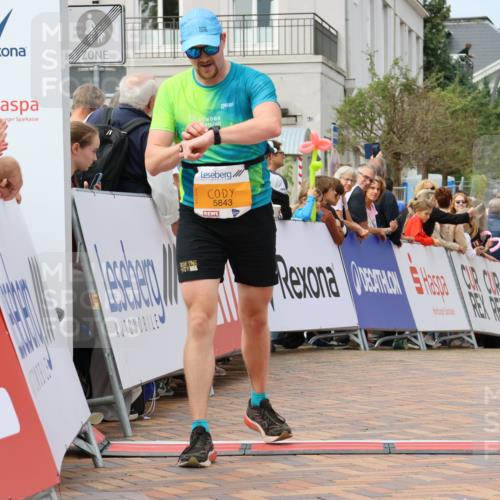 31.08.2025 - 21. Blankeneser Heldenlauf Strokosch-Dieckow http://msf.ph/oto/8695458 31.08.2025 12:31:32 Ziel 5843, 5427 meine-sportfotos.de