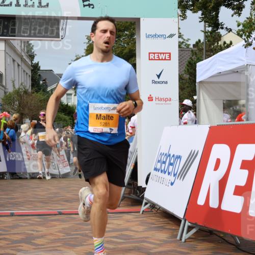 31.08.2025 - 21. Blankeneser Heldenlauf Strokosch-Dieckow http://msf.ph/oto/8695476 31.08.2025 12:26:15 Ziel 5193, 5788, 5281, 4214, 4355, 4310 meine-sportfotos.de