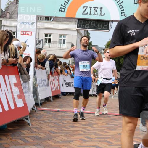 31.08.2025 - 21. Blankeneser Heldenlauf Strokosch-Dieckow http://msf.ph/oto/8695491 31.08.2025 12:26:10 Ziel 5416, 5281, 4214, 4355, 4174, 4310 meine-sportfotos.de
