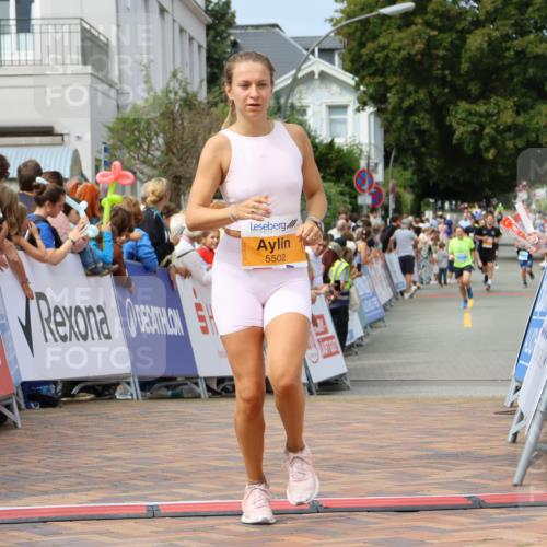31.08.2025 - 21. Blankeneser Heldenlauf Strokosch-Dieckow http://msf.ph/oto/8695526 31.08.2025 12:25:55 Ziel 5502, 4331 meine-sportfotos.de