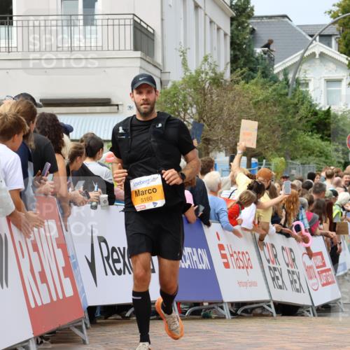 31.08.2025 - 21. Blankeneser Heldenlauf Strokosch-Dieckow http://msf.ph/oto/8695559 31.08.2025 12:30:56 Ziel 5160, 5674, 5736 meine-sportfotos.de