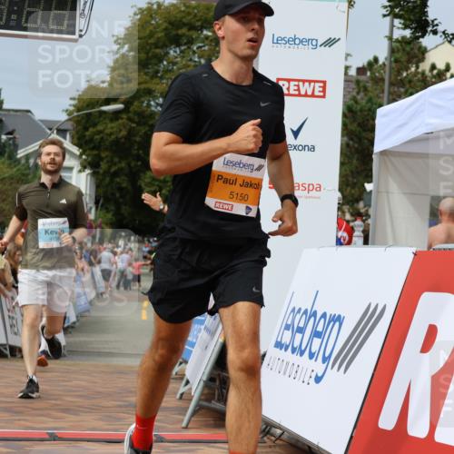 31.08.2025 - 21. Blankeneser Heldenlauf Strokosch-Dieckow http://msf.ph/oto/8695578 31.08.2025 12:25:46 Ziel 5150, 5235, 5058, 4158, 4331 meine-sportfotos.de