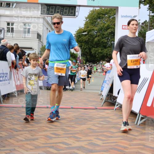 31.08.2025 - 21. Blankeneser Heldenlauf Strokosch-Dieckow http://msf.ph/oto/8695633 31.08.2025 12:30:31 Ziel 5247, 5341, 5357, 5461, 5493, 5085, 4401 meine-sportfotos.de