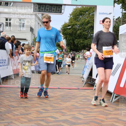 31.08.2025 - 21. Blankeneser Heldenlauf Strokosch-Dieckow http://msf.ph/oto/8695635 31.08.2025 12:30:31 Ziel 5247, 5341, 5357, 5461, 5493, 5085, 4401 meine-sportfotos.de
