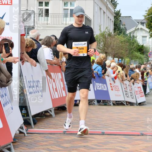 31.08.2025 - 21. Blankeneser Heldenlauf Strokosch-Dieckow http://msf.ph/oto/8695732 31.08.2025 12:24:59 Ziel 5216, 5440, 5745 meine-sportfotos.de