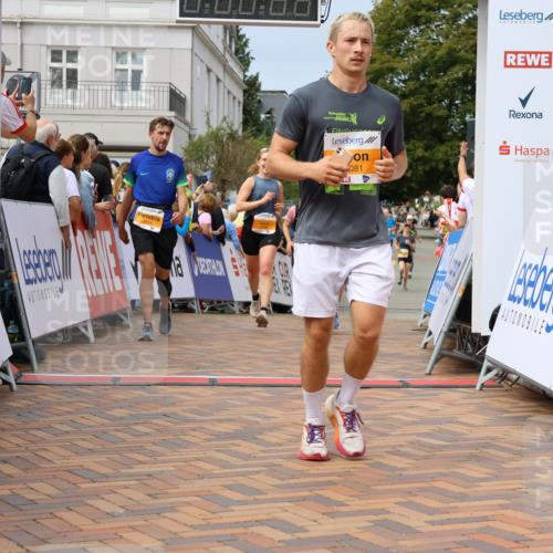 31.08.2025 - 21. Blankeneser Heldenlauf Strokosch-Dieckow http://msf.ph/oto/8695733 31.08.2025 12:30:00 Ziel 5081, 5094, 5800, 5799, 5776, 4250, 4165 meine-sportfotos.de