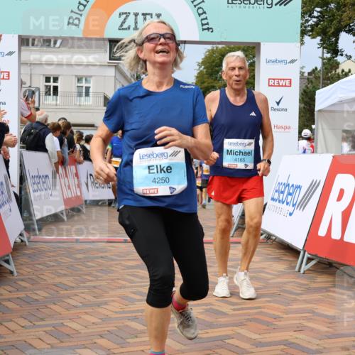31.08.2025 - 21. Blankeneser Heldenlauf Strokosch-Dieckow http://msf.ph/oto/8695743 31.08.2025 12:29:57 Ziel 5081, 5800, 5799, 5776, 4229, 4250, 4165 meine-sportfotos.de