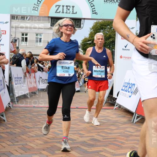 31.08.2025 - 21. Blankeneser Heldenlauf Strokosch-Dieckow http://msf.ph/oto/8695757 31.08.2025 12:29:57 Ziel 5081, 5800, 5799, 5776, 4229, 4250, 4165 meine-sportfotos.de