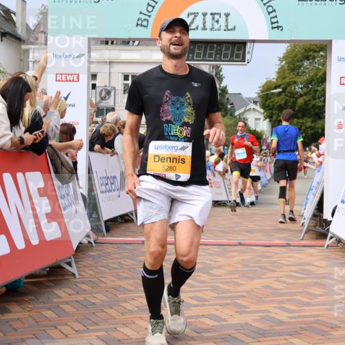 31.08.2025 - 21. Blankeneser Heldenlauf Strokosch-Dieckow http://msf.ph/oto/8695822 31.08.2025 12:29:40 Ziel 5585, 5280, 5786, 4015 meine-sportfotos.de