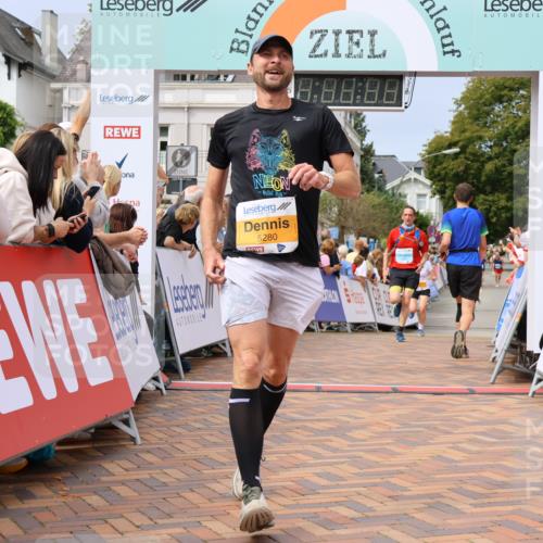 31.08.2025 - 21. Blankeneser Heldenlauf Strokosch-Dieckow http://msf.ph/oto/8695828 31.08.2025 12:29:40 Ziel 5585, 5280, 5786, 4015 meine-sportfotos.de