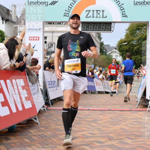 31.08.2025 - 21. Blankeneser Heldenlauf Strokosch-Dieckow http://msf.ph/oto/8695830 31.08.2025 12:29:40 Ziel 5585, 5280, 5786, 4015 meine-sportfotos.de