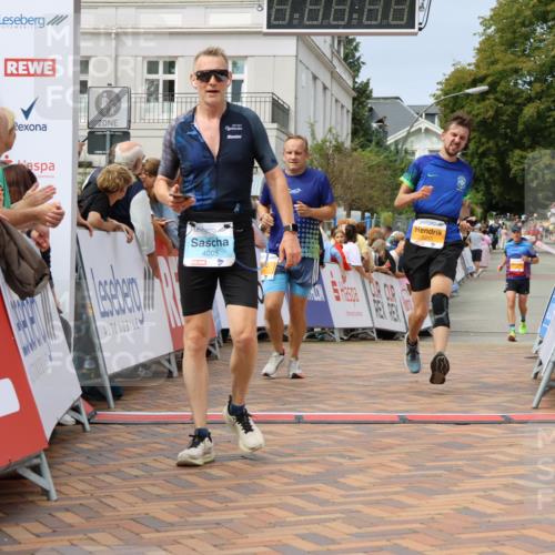 31.08.2025 - 21. Blankeneser Heldenlauf Strokosch-Dieckow http://msf.ph/oto/8695863 31.08.2025 12:29:28 Ziel 5149, 5671, 5774, 5582, 5255, 4005 meine-sportfotos.de