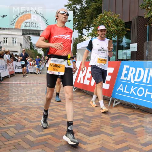 31.08.2025 - 21. Blankeneser Heldenlauf Strokosch-Dieckow http://msf.ph/oto/8695875 31.08.2025 12:29:26 Ziel 5148, 5149, 5633, 5632, 5478, 5671, 5774, 5582, 5255, 4182, 4005 meine-sportfotos.de