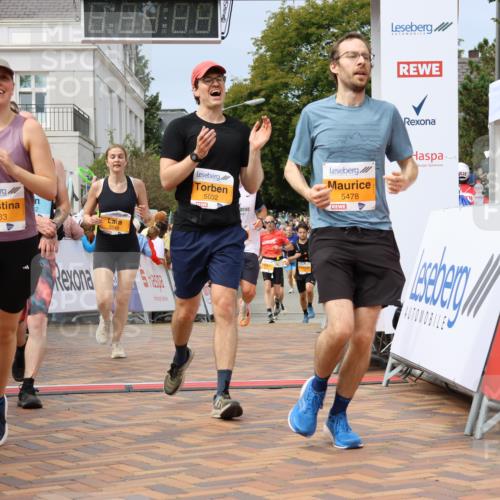 31.08.2025 - 21. Blankeneser Heldenlauf Strokosch-Dieckow http://msf.ph/oto/8695900 31.08.2025 12:29:19 Ziel 5148, 5149, 5460, 5633, 5632, 5478, 5774, 5582, 4206, 4182 meine-sportfotos.de