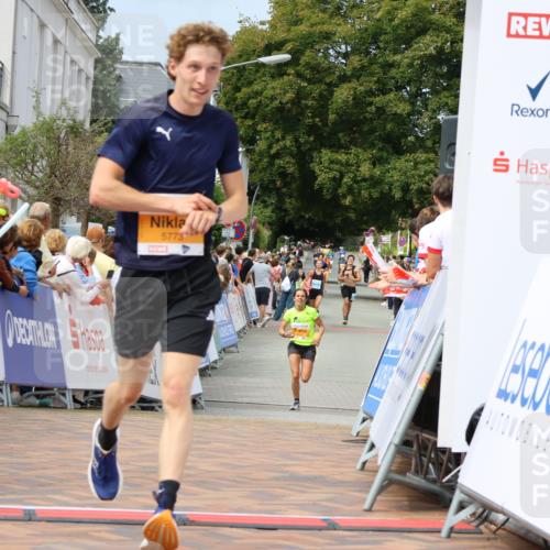 31.08.2025 - 21. Blankeneser Heldenlauf Strokosch-Dieckow http://msf.ph/oto/8695926 31.08.2025 12:24:13 Ziel 5398, 5239, 5773, 4420 meine-sportfotos.de