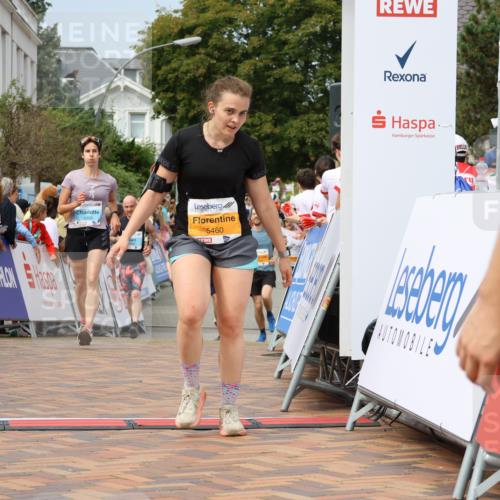 31.08.2025 - 21. Blankeneser Heldenlauf Strokosch-Dieckow http://msf.ph/oto/8695931 31.08.2025 12:29:14 Ziel 5238, 5460, 5633, 5632, 5478, 4106, 4206, 4182 meine-sportfotos.de