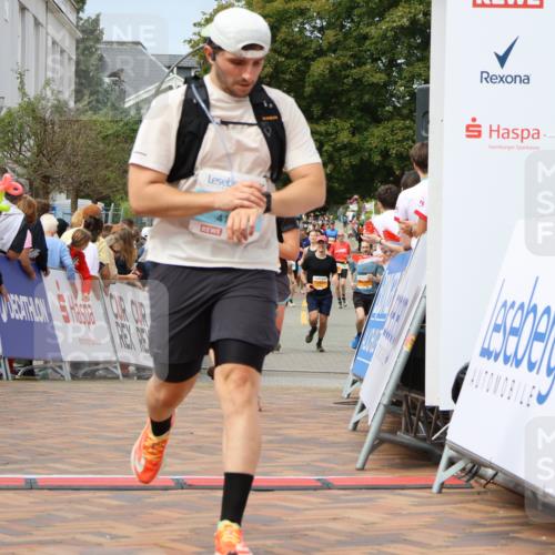 31.08.2025 - 21. Blankeneser Heldenlauf Strokosch-Dieckow http://msf.ph/oto/8695935 31.08.2025 12:29:12 Ziel 5238, 5460, 4106, 4206 meine-sportfotos.de