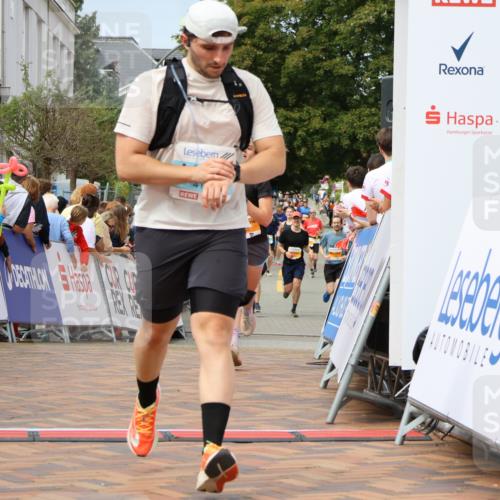 31.08.2025 - 21. Blankeneser Heldenlauf Strokosch-Dieckow http://msf.ph/oto/8695936 31.08.2025 12:29:12 Ziel 5238, 5460, 4106, 4206 meine-sportfotos.de